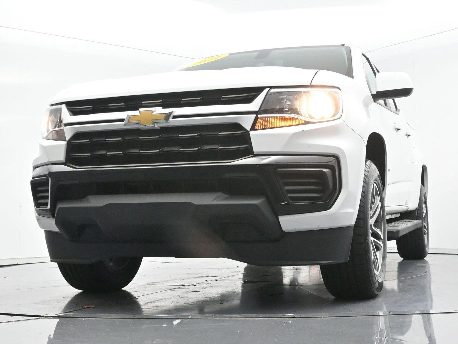 Used 2022 SUMMIT WHITE Chevrolet 2WD Work Truck image 40