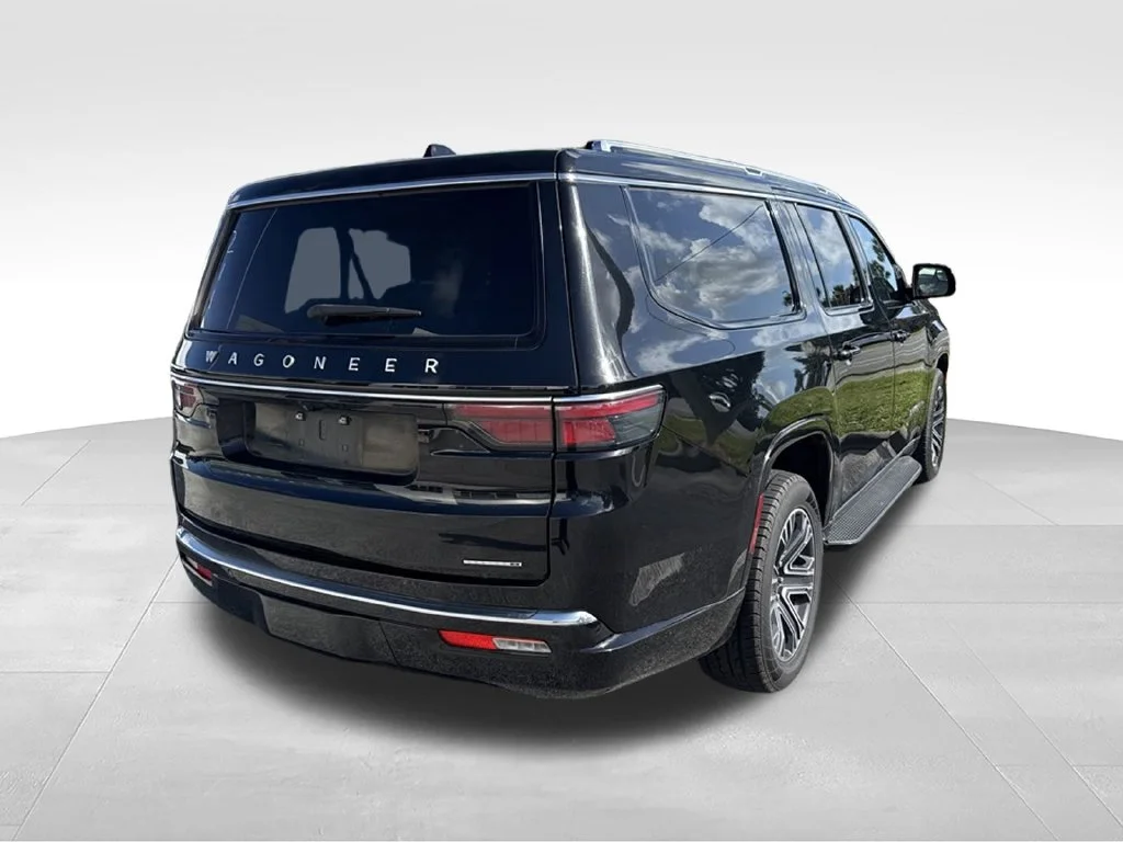 Used 2024 Black Jeep Series II image 4