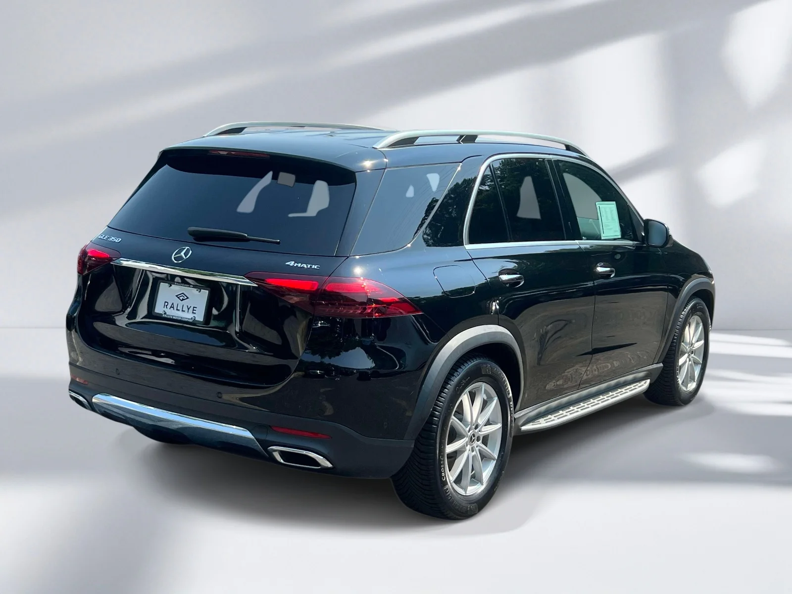 Certified Used 2024 Black Mercedes-Benz GLE 350 image 6