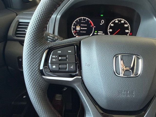 New 2026 Platinum White Pearl Honda Black Edition image 42