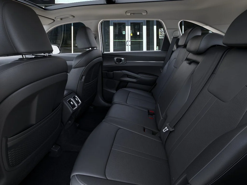 New 2026 Glacial White Pearl Kia S image 18