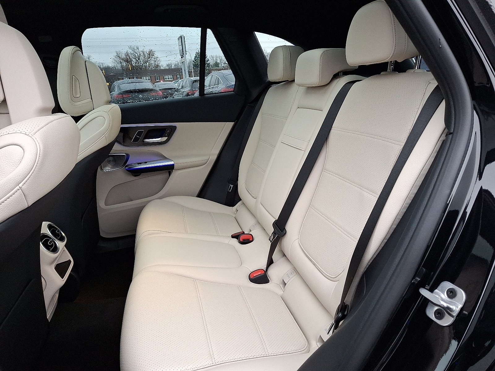 Used 2026 Obsidian Black Metallic - 197 Mercedes-Benz  image 8
