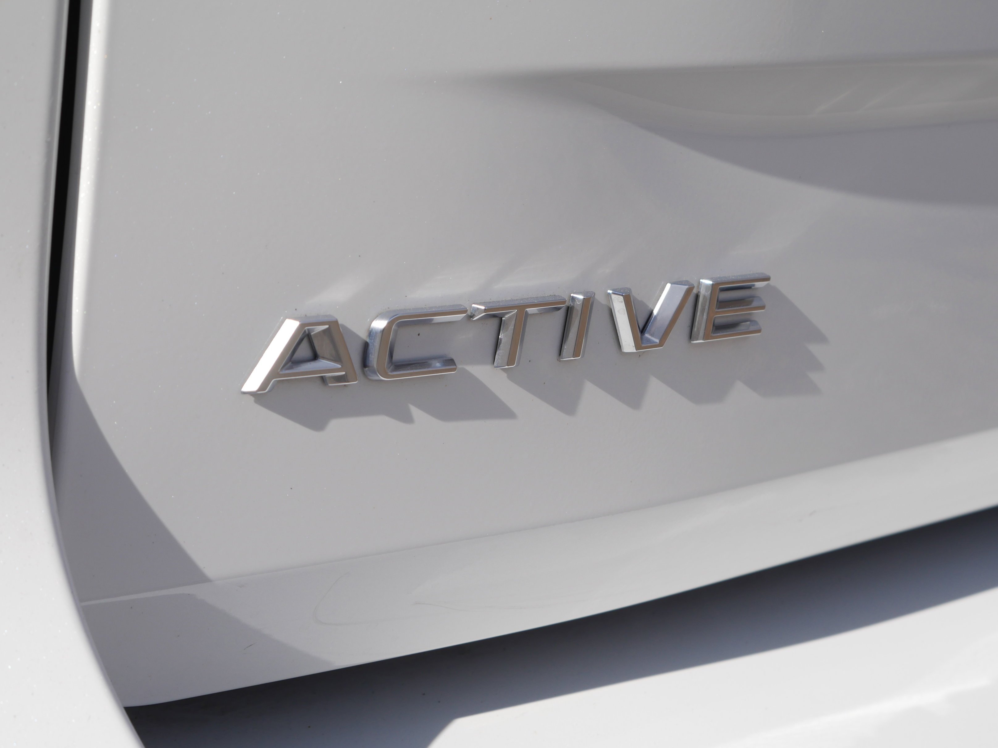 Certified Used 2025 Star White Ford Active image 19