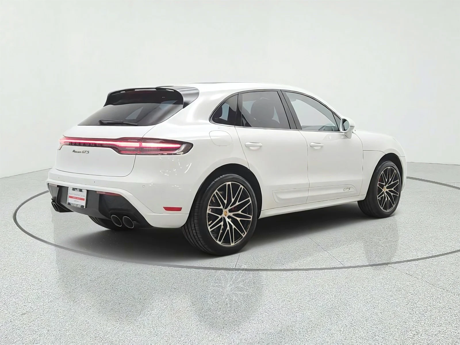 Used 2022 White Porsche GTS AWD image 5