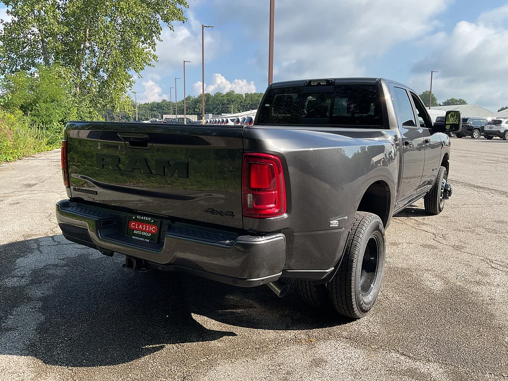New 2027 Granite Crystal Metallic Clearcoat RAM Laramie image 5