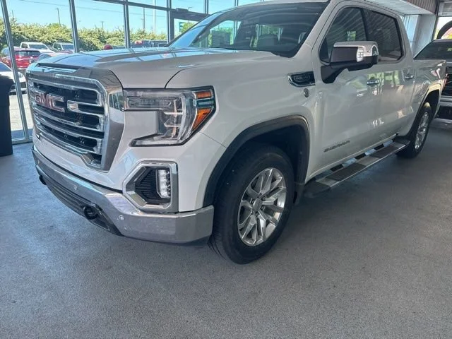 Used 2019 WHITE FROST TRICOAT GMC SLT image 4