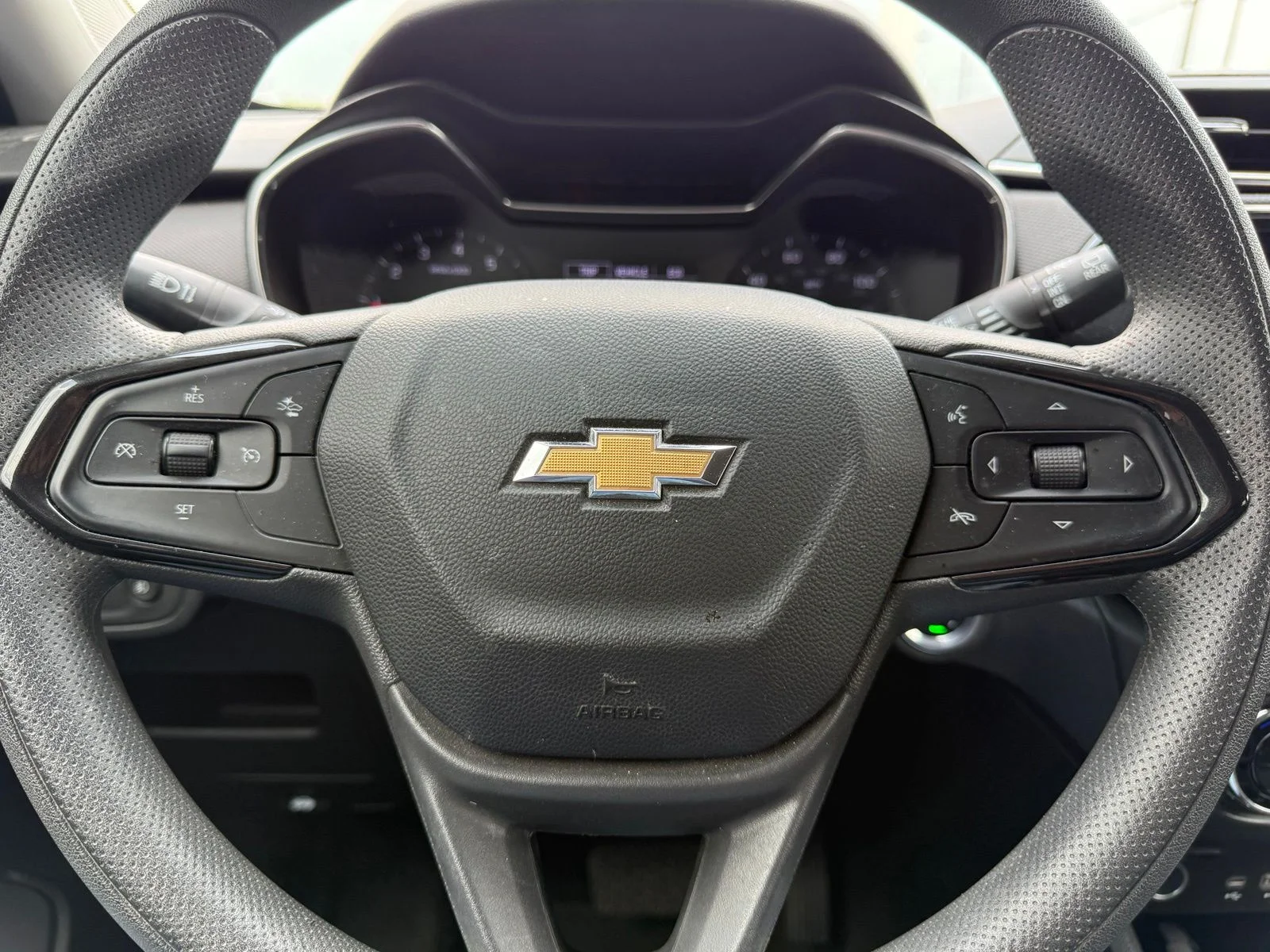 Used 2023 Red Chevrolet LT image 10