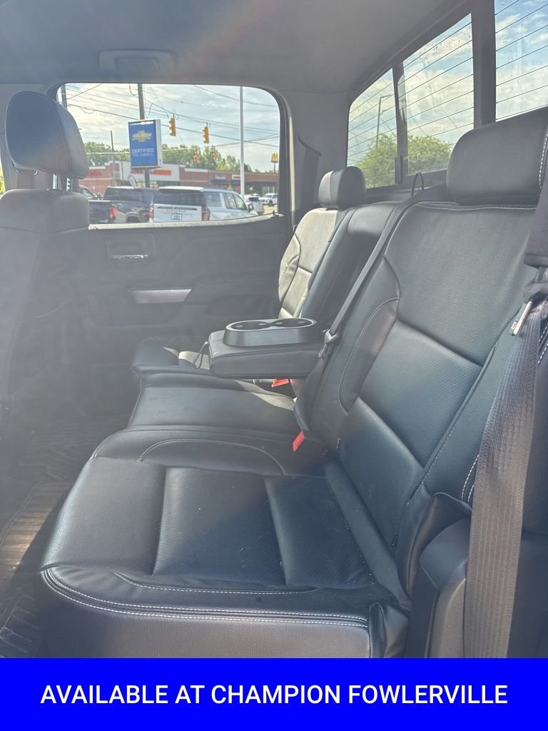 Used 2018 Purple Chevrolet LT image 21
