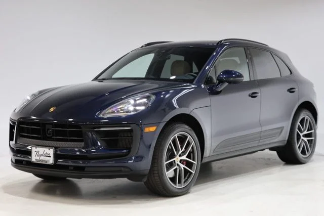 Used 2023 Night Blue Metallic Porsche S image 3