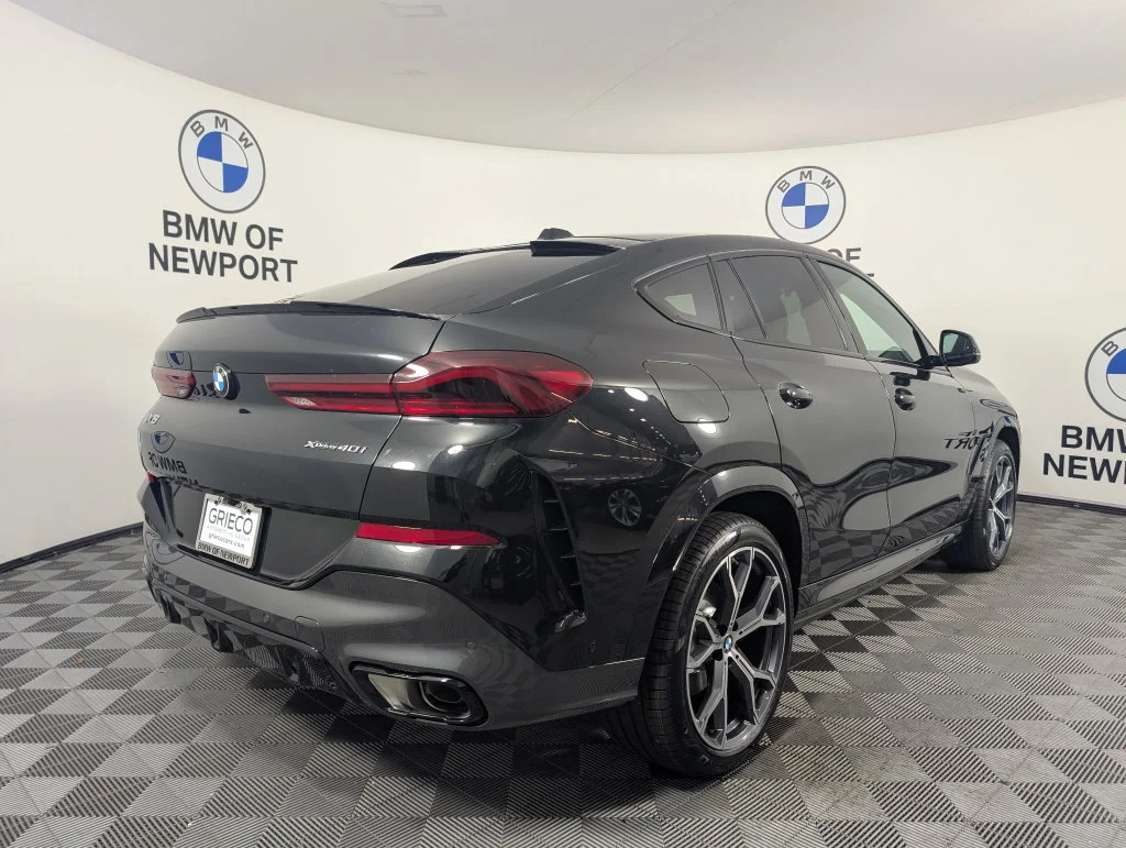 New 2027 Black Sapphire Metallic BMW xDrive40i image 6