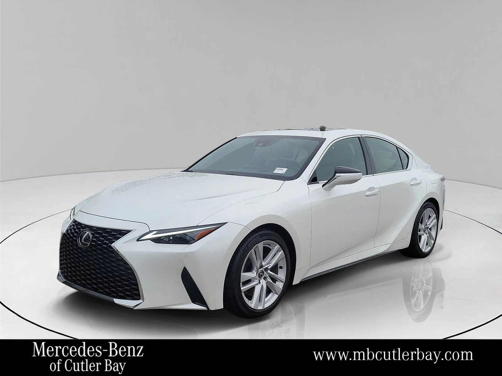 2024 Lexus IS