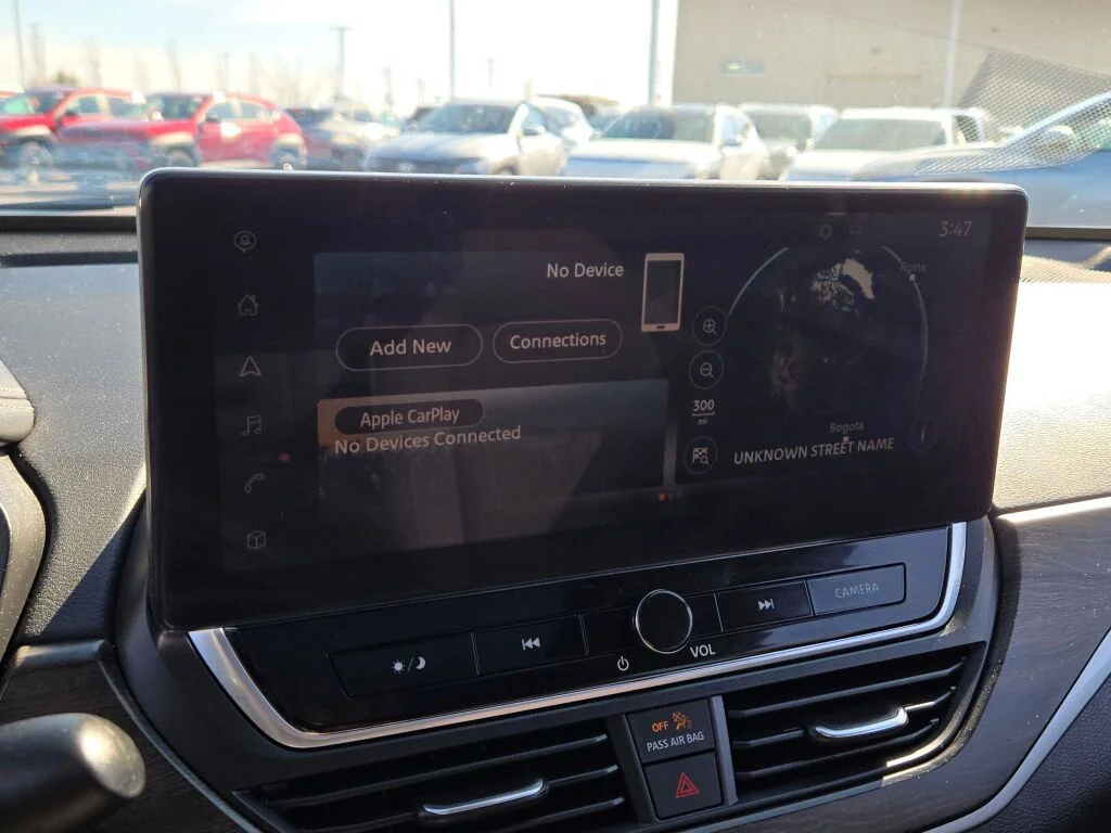 Used 2024 Black Nissan 2.5 SV image 27