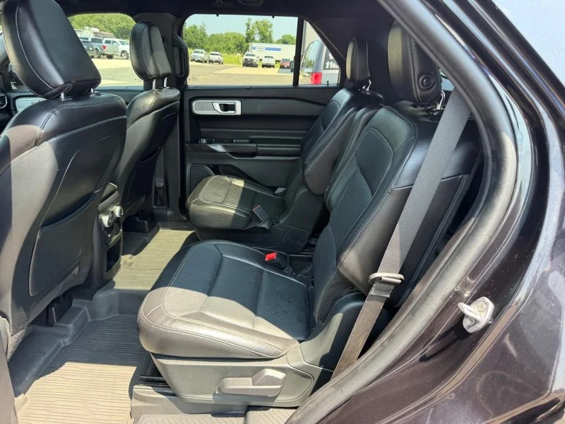 Certified Used 2020 Agate Black Metallic Ford Limited image 11
