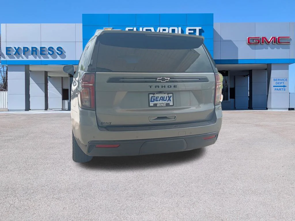 Used 2024 Gray Chevrolet Z71 image 7