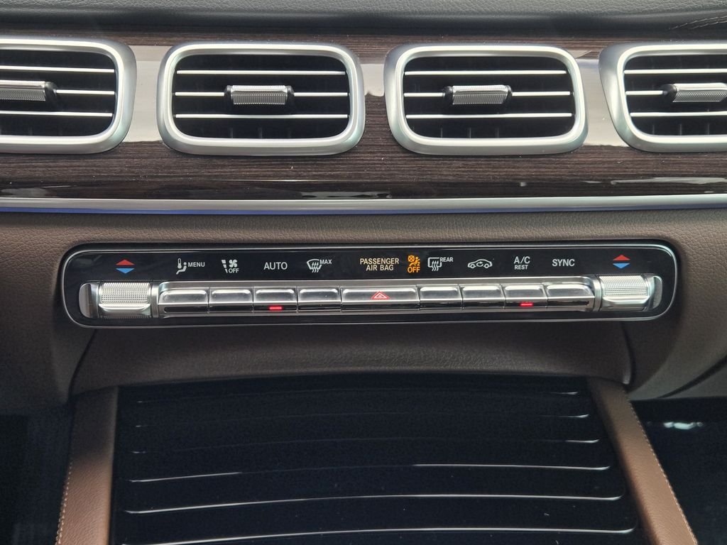 Certified Used 2024  Mercedes-Benz GLS 450 image 17