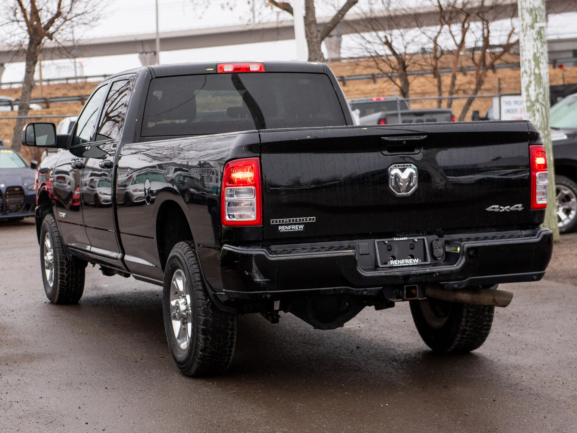 Certified Used 2022 Black RAM Big Horn * No Accidents | Cummins Diesel | Remote Start | Apple CarPlay | Heated Seats image 14