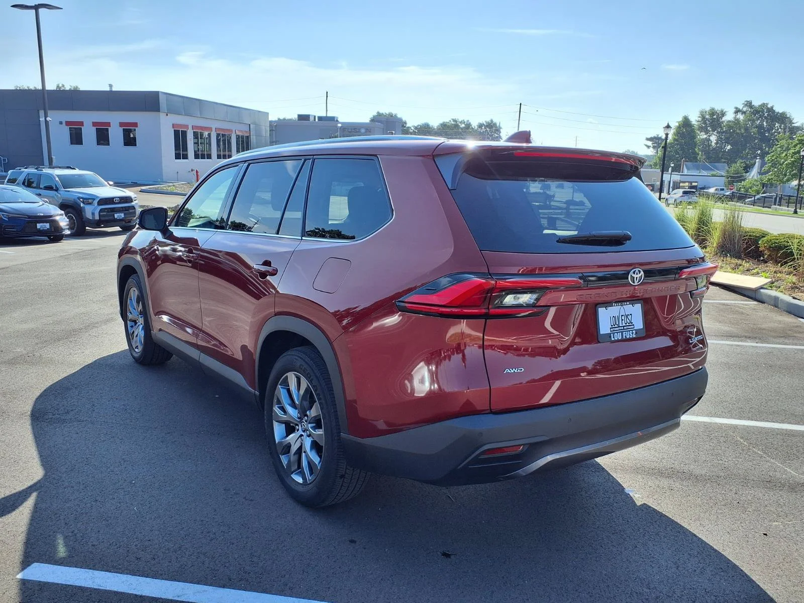 Certified Used 2024 Pearl Toyota Limited image 29