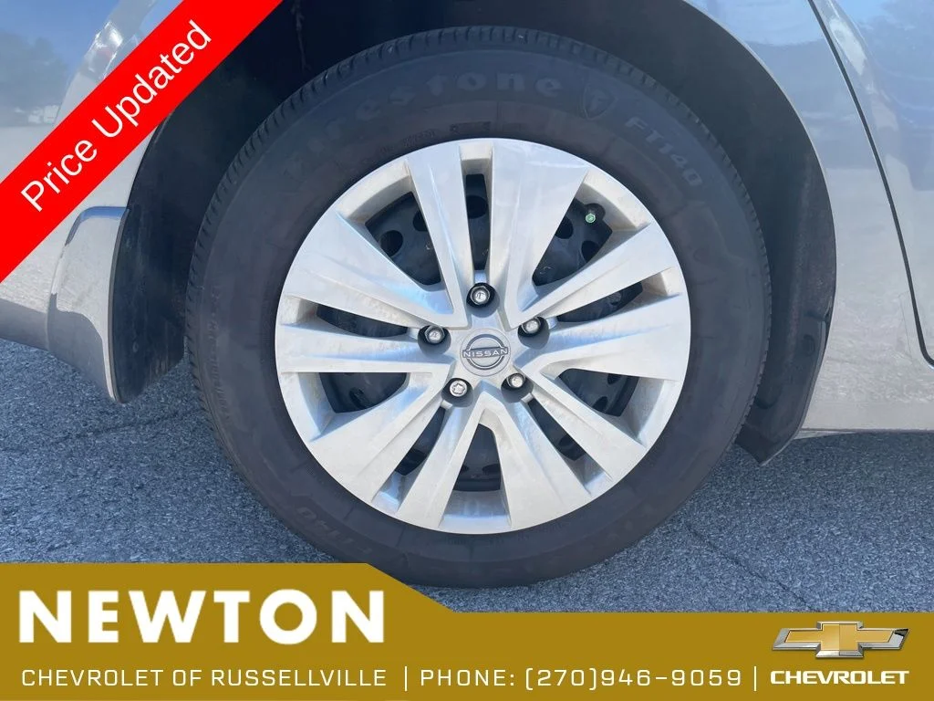 Certified Used 2025 Gun Metallic Nissan S image 44