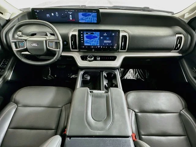 Certified Pre-Owned 2025 Ford Expedition Active