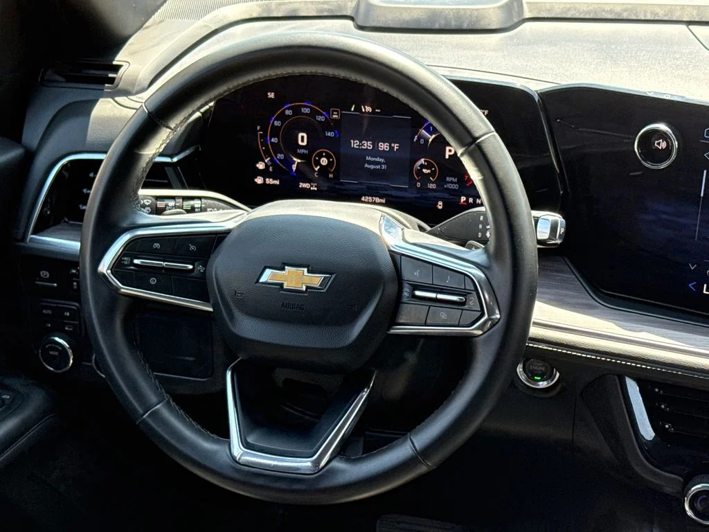 Used 2025 Black Chevrolet LT image 13