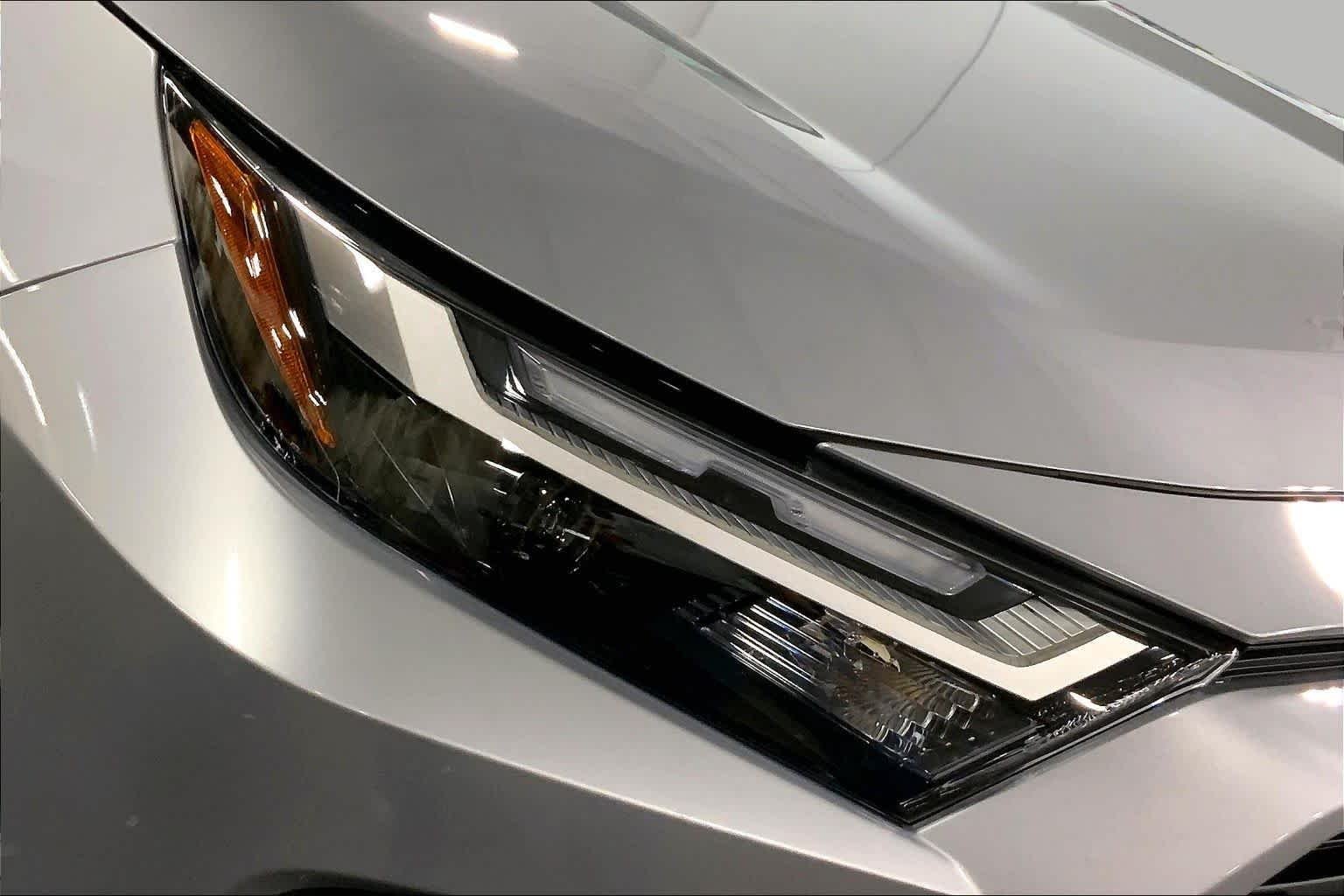 Used 2024 Silver Sky Metallic Toyota LE image 28