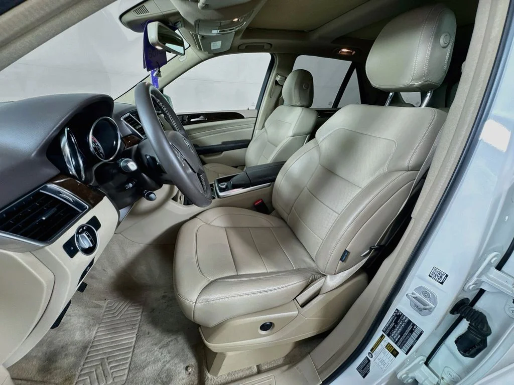 Used 2015 White Mercedes-Benz ML 350 image 25