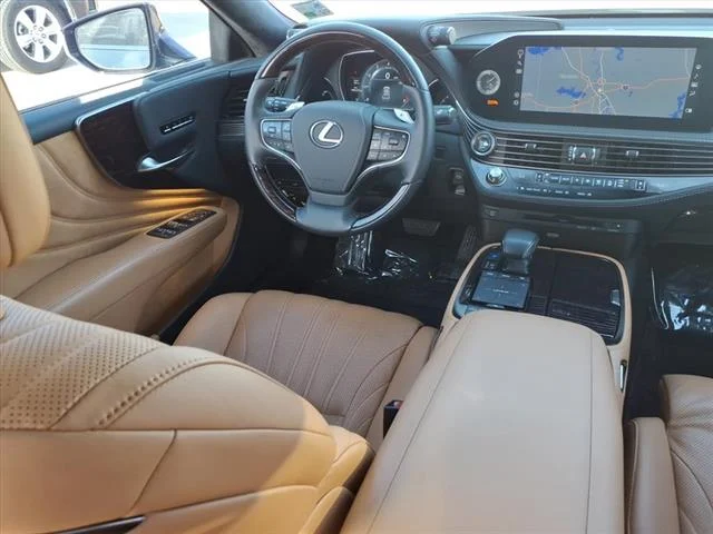 Used 2022 SILVER Lexus Base image 4