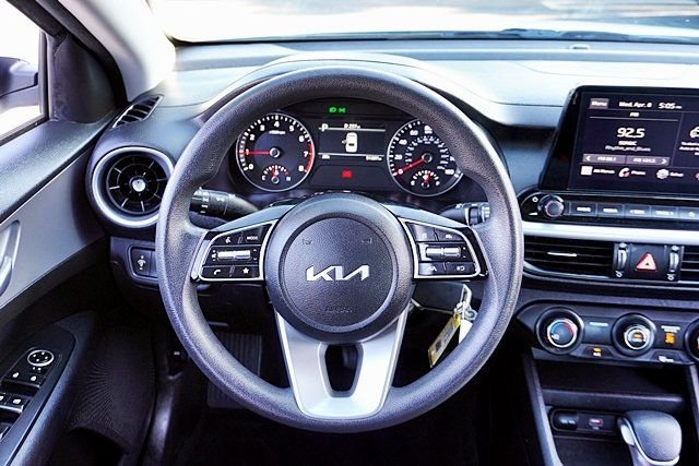 Used 2023 White Kia LX image 17