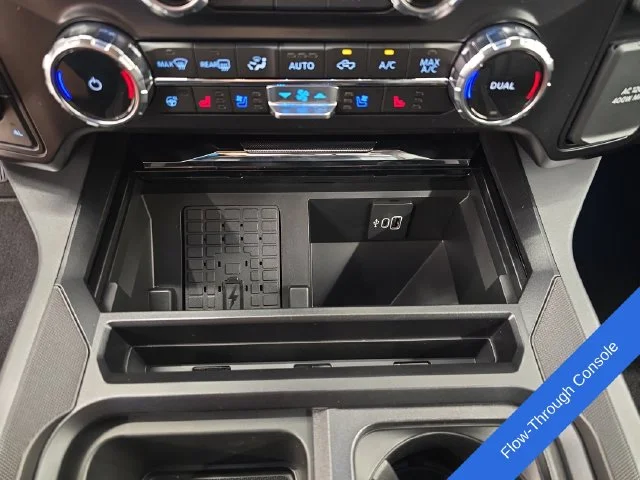 New 2027 Carbonized Gray Metallic Ford F-350® Lariat® image 32