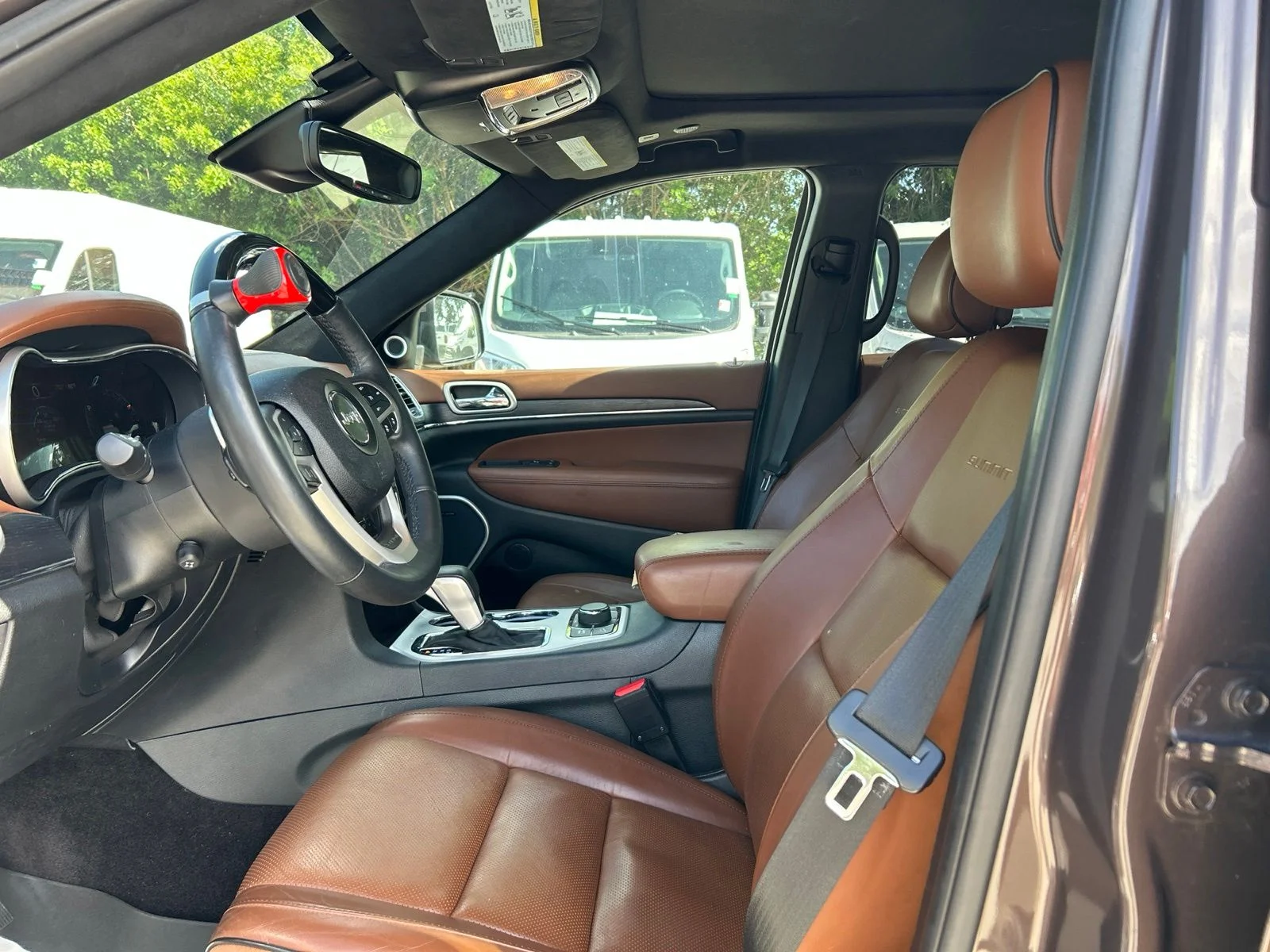 Used 2018 Brown Metallic Jeep Summit image 9