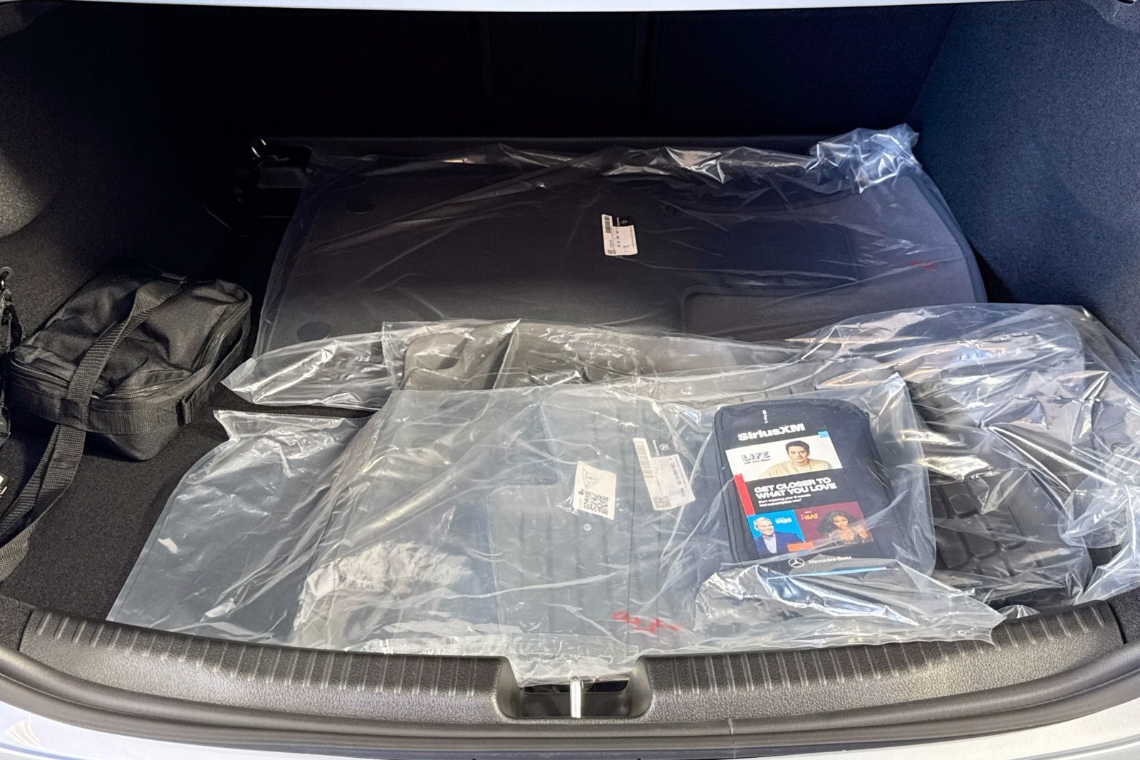 New 2026 Cirrus Silver Metallic Mercedes-Benz C 300 image 24