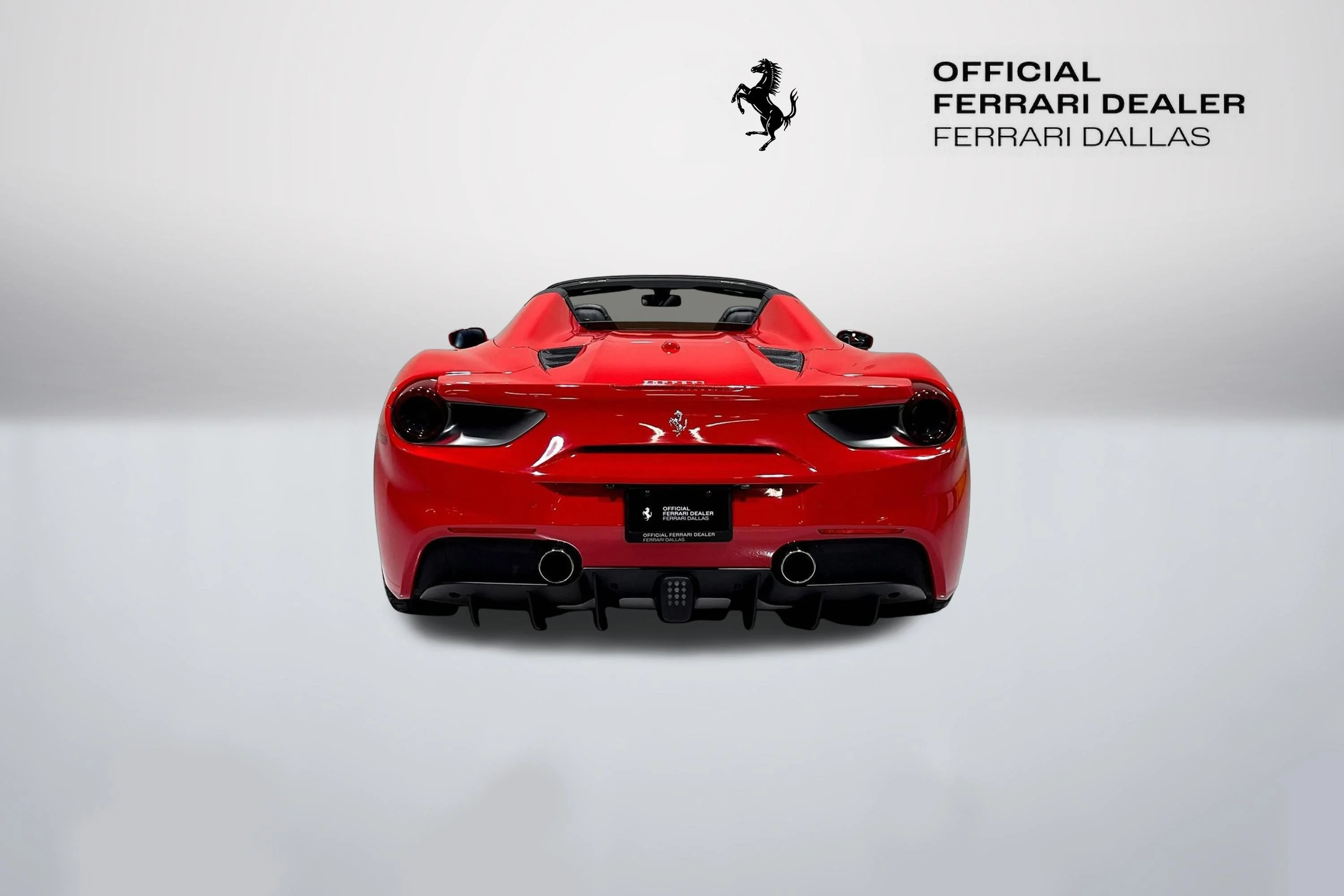 Used 2018 Rosso Corsa Ferrari  image 6