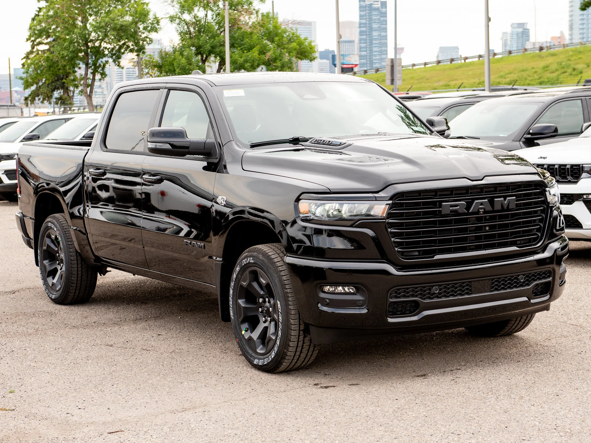New 2026 Black RAM Sport* image 8