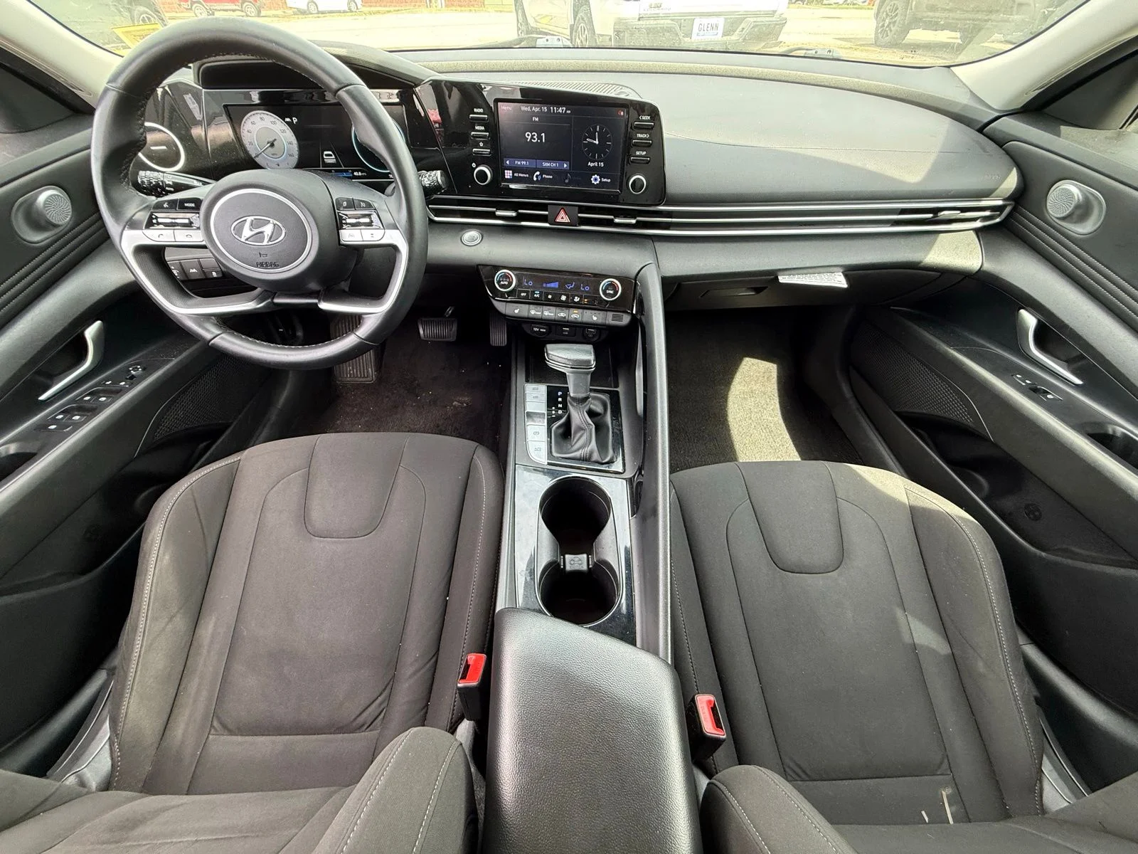 2022 Hyundai Elantra SEL - Photo 16