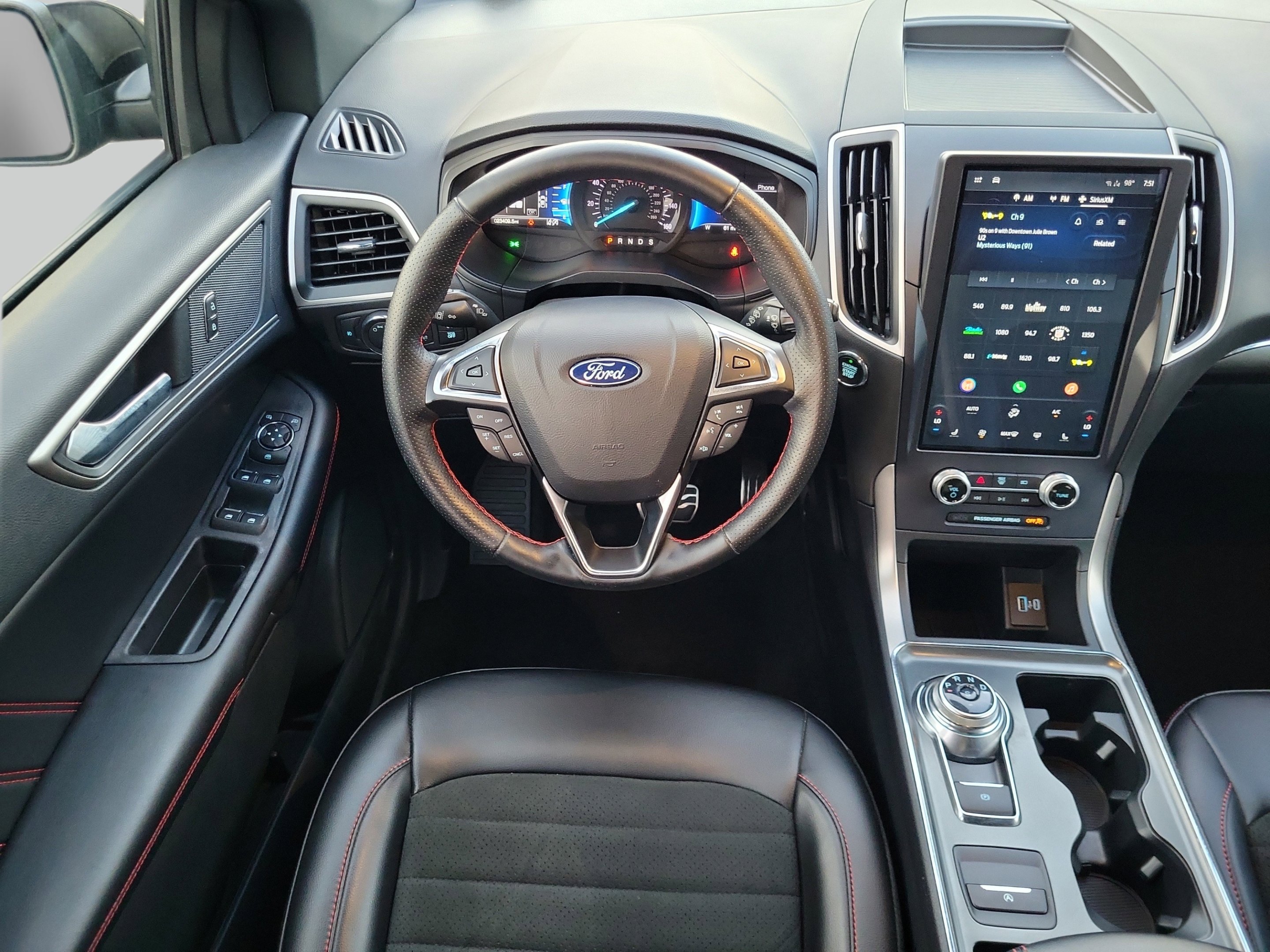 Used 2022 Black Metallic Ford ST Line image 13
