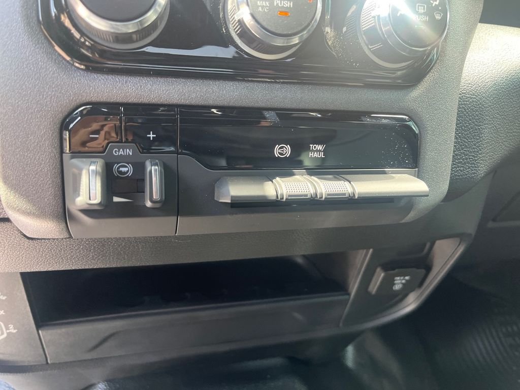 2025 RAM 2500 Tradesman - Photo 26