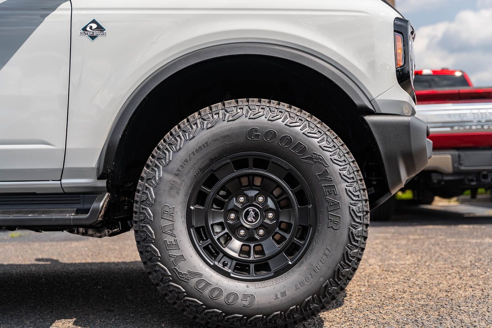 New 2026 Avalanche Gray Ford Outer Banks® image 5