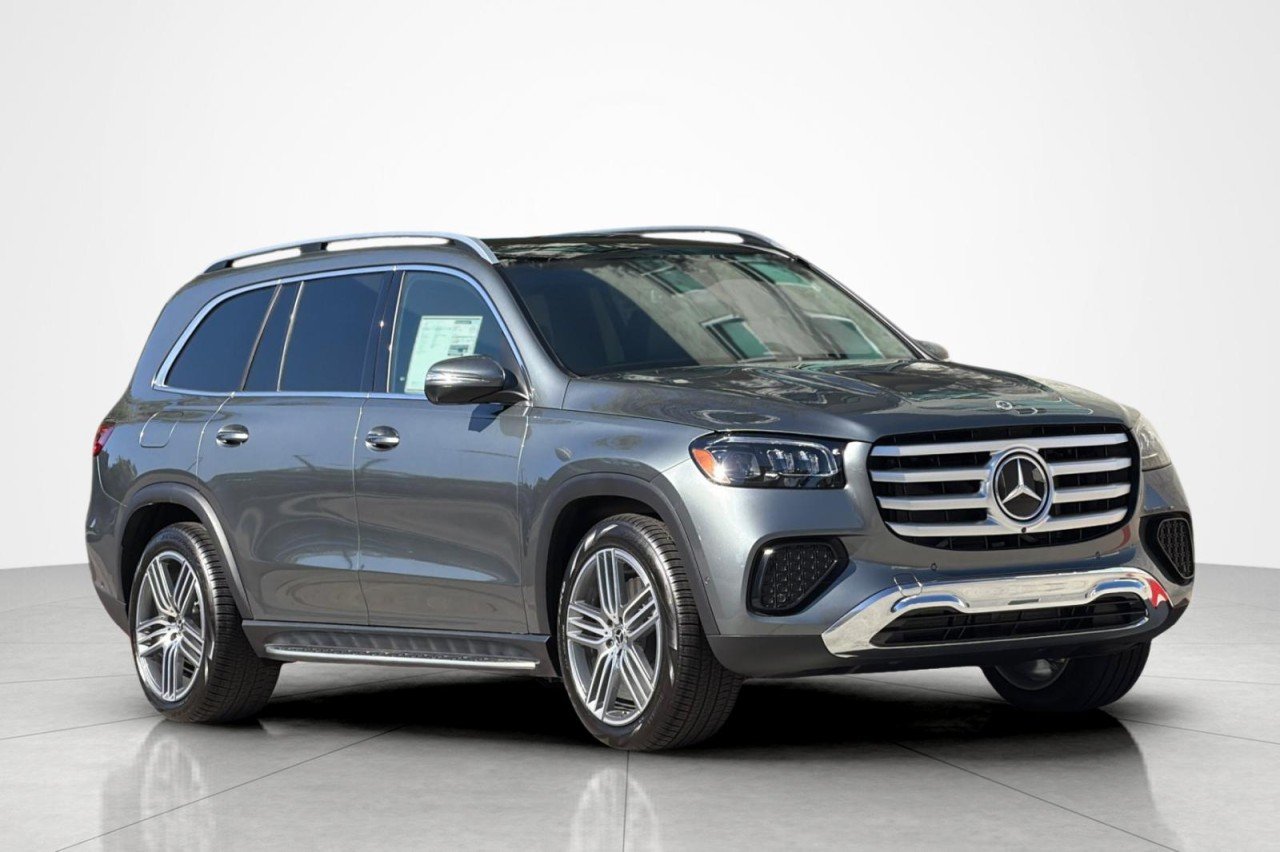 New 2026 Selenite Grey Metallic Mercedes-Benz GLS 450 4MATIC® SUV image 7