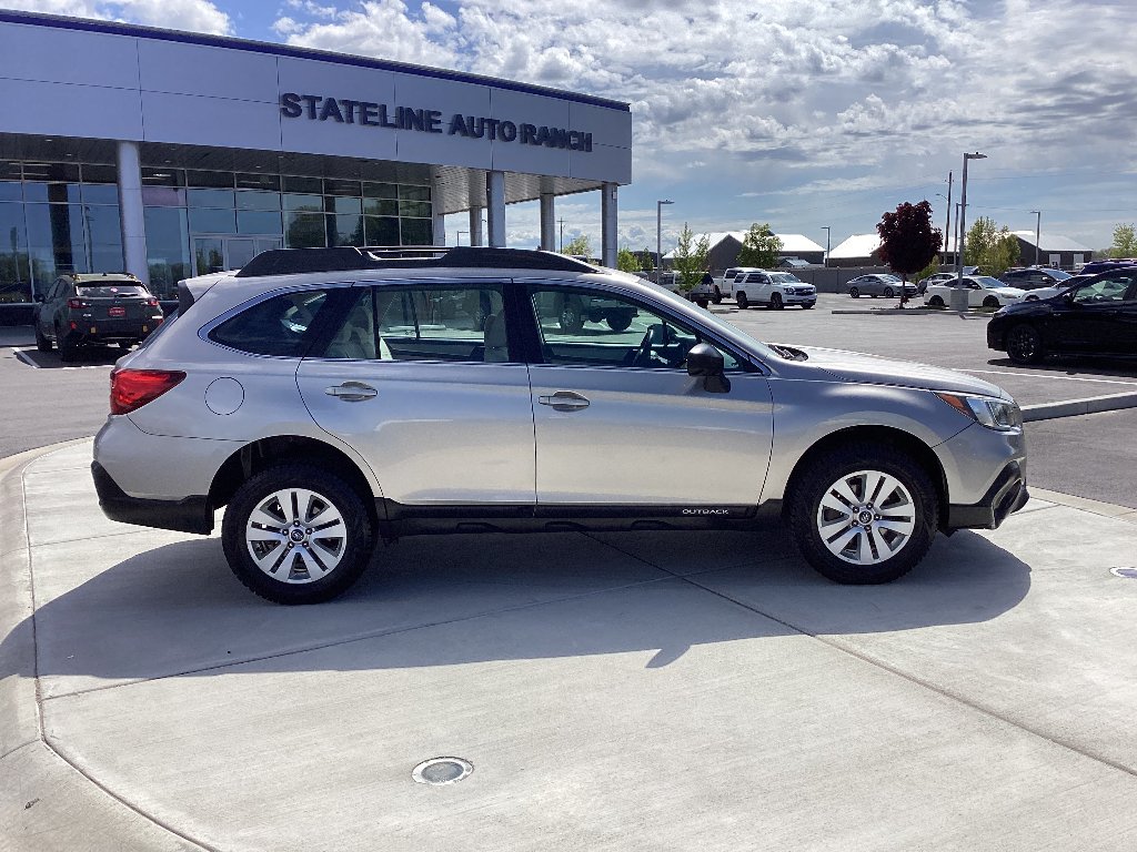 Used 2019 Subaru Outback Base with VIN 4S4BSABC1K3260095 for sale in Fruitland, ID