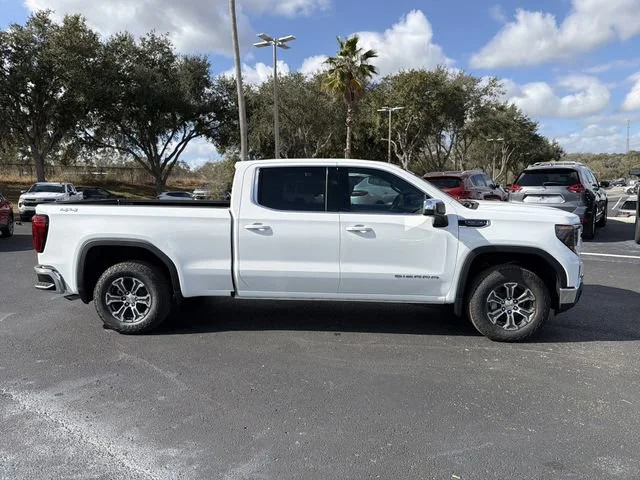 New 2026 Summit White GMC SLE image 3