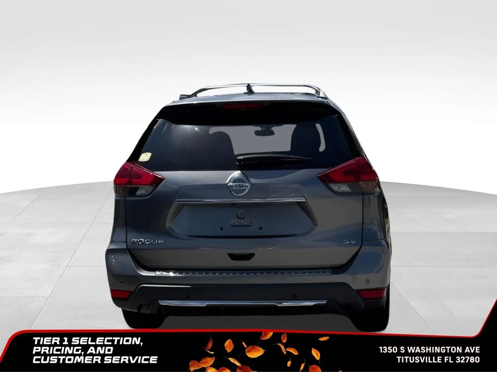 Used 2019 Gray Nissan SV image 8