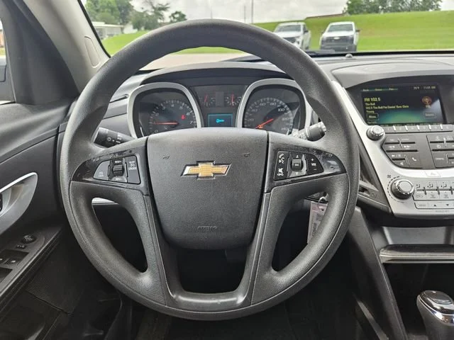 Used 2016 SILVER ICE METALLIC Chevrolet L image 13