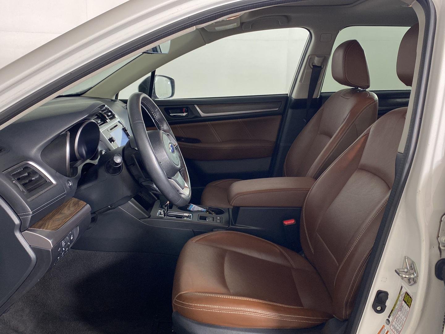 Used 2019 Crystal White Pearl Subaru Touring image 13