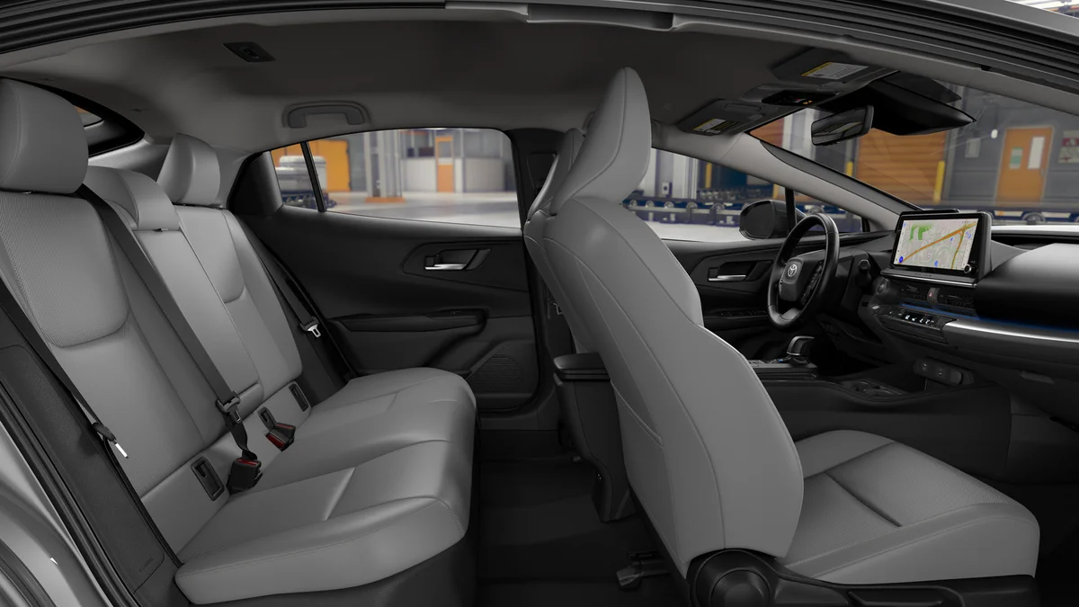 New 2027 Wind Chill Pearl Toyota XLE image 21