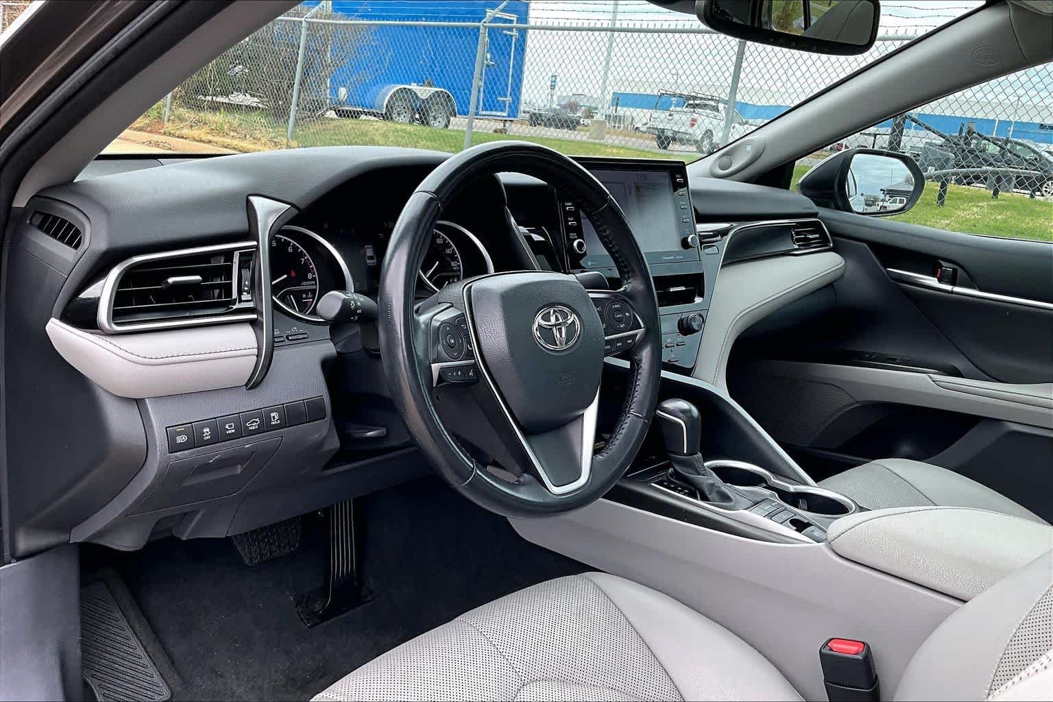 2023 Toyota Camry XLE - Photo 17