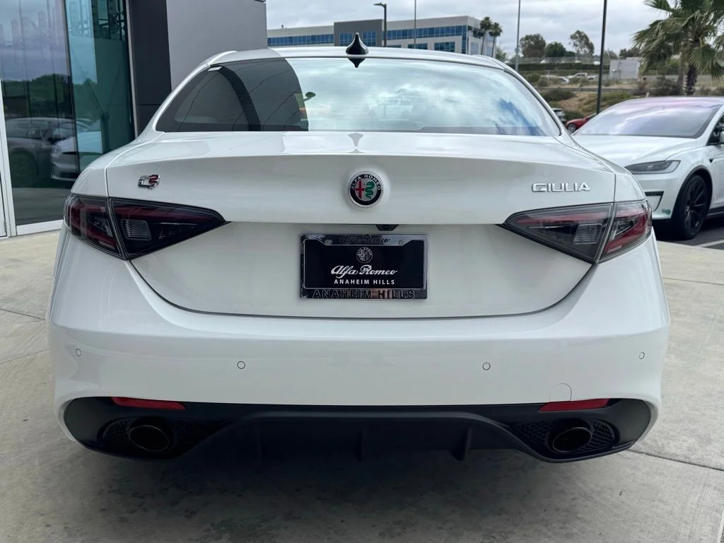 New 2026 White Alfa Romeo Base image 6