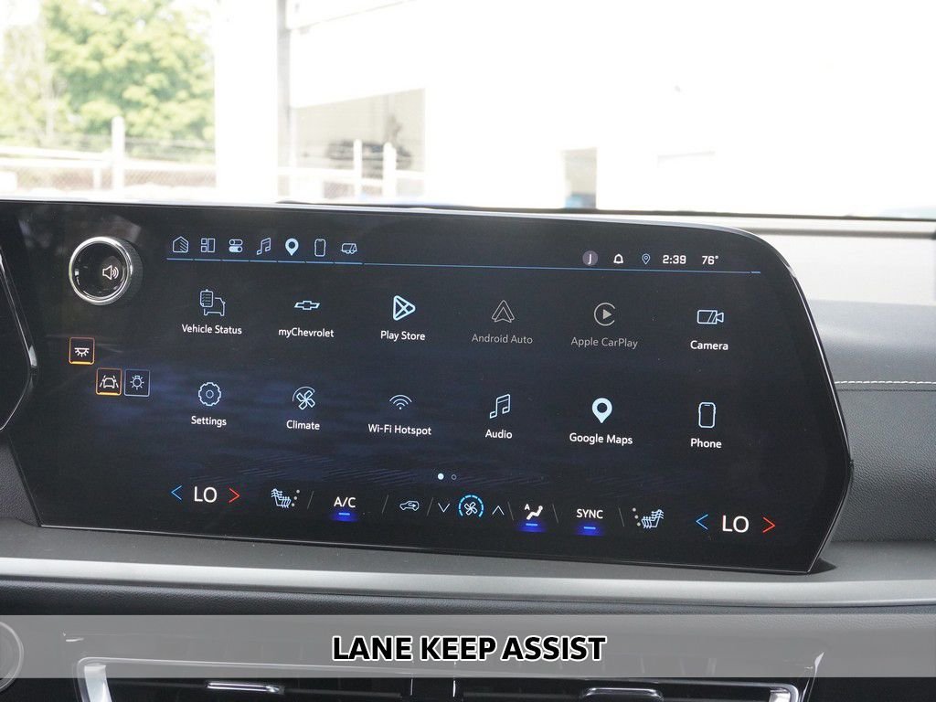 Used 2025 Black Chevrolet LT image 5