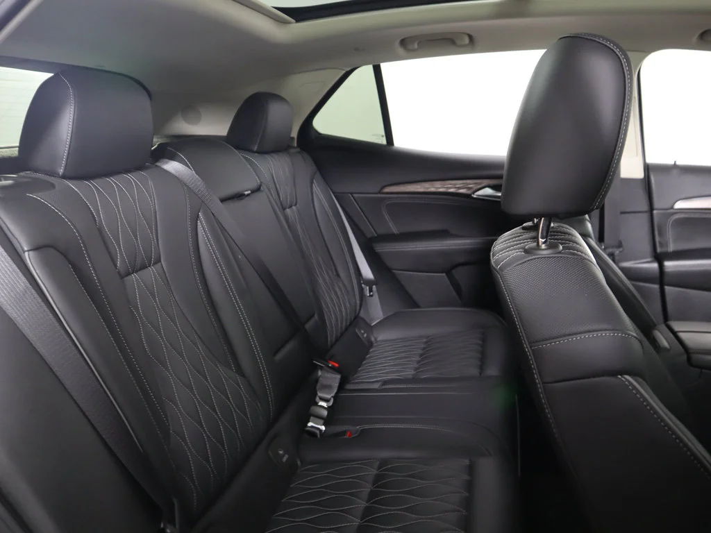 Used 2023 Cinnabar Metallic Buick Avenir image 41