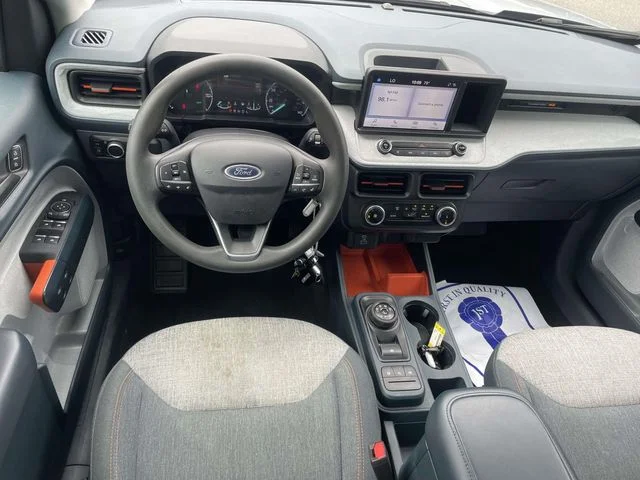 Used 2024 Silver Ford XLT image 10