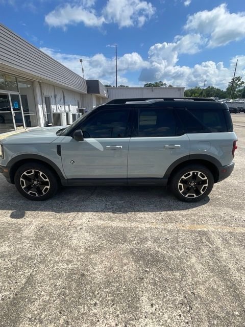 Used 2021 Green Ford Outer Banks image 5